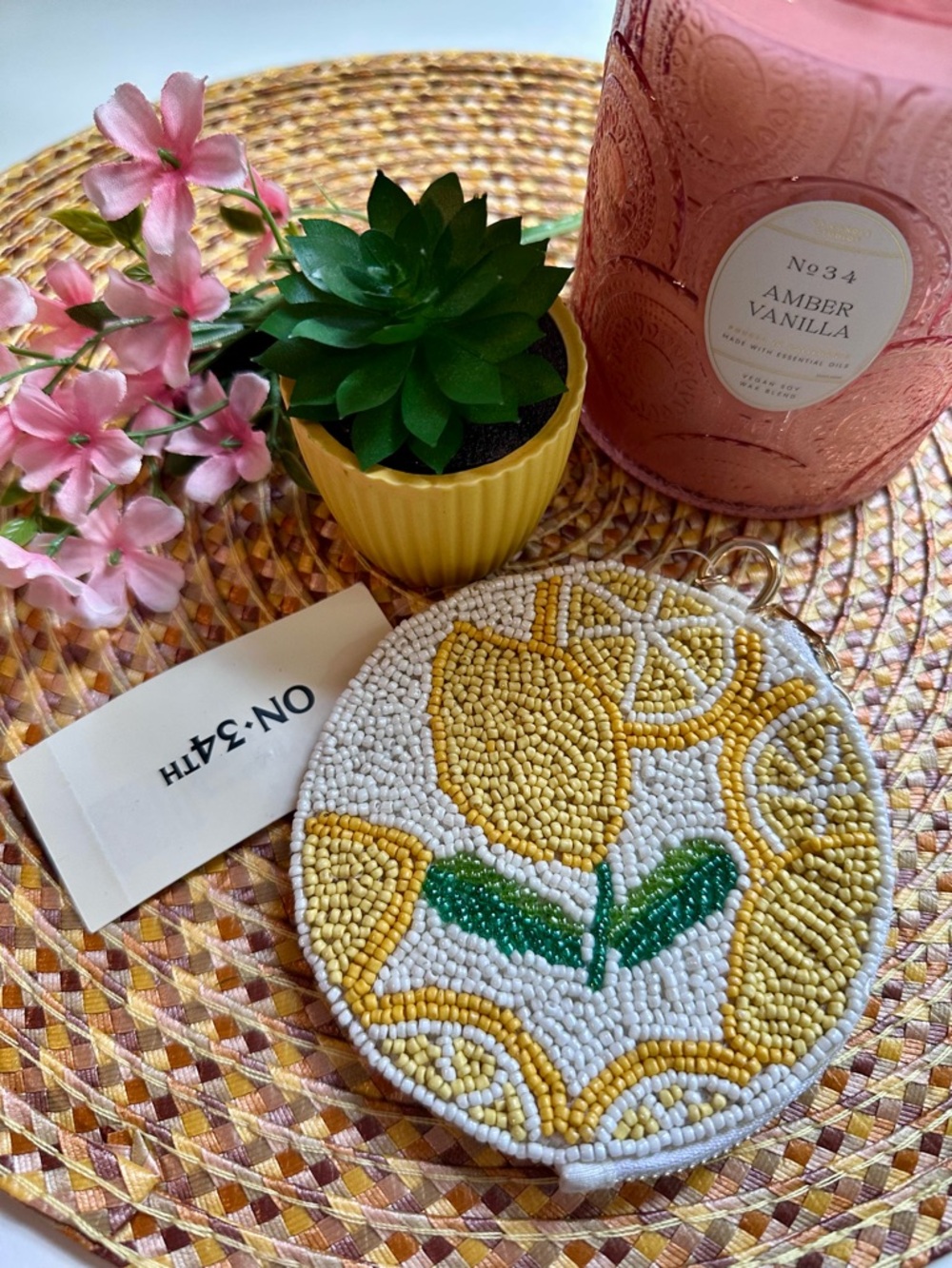 On-3.4th Beaded Lemon Coin Purse - Yellow & White